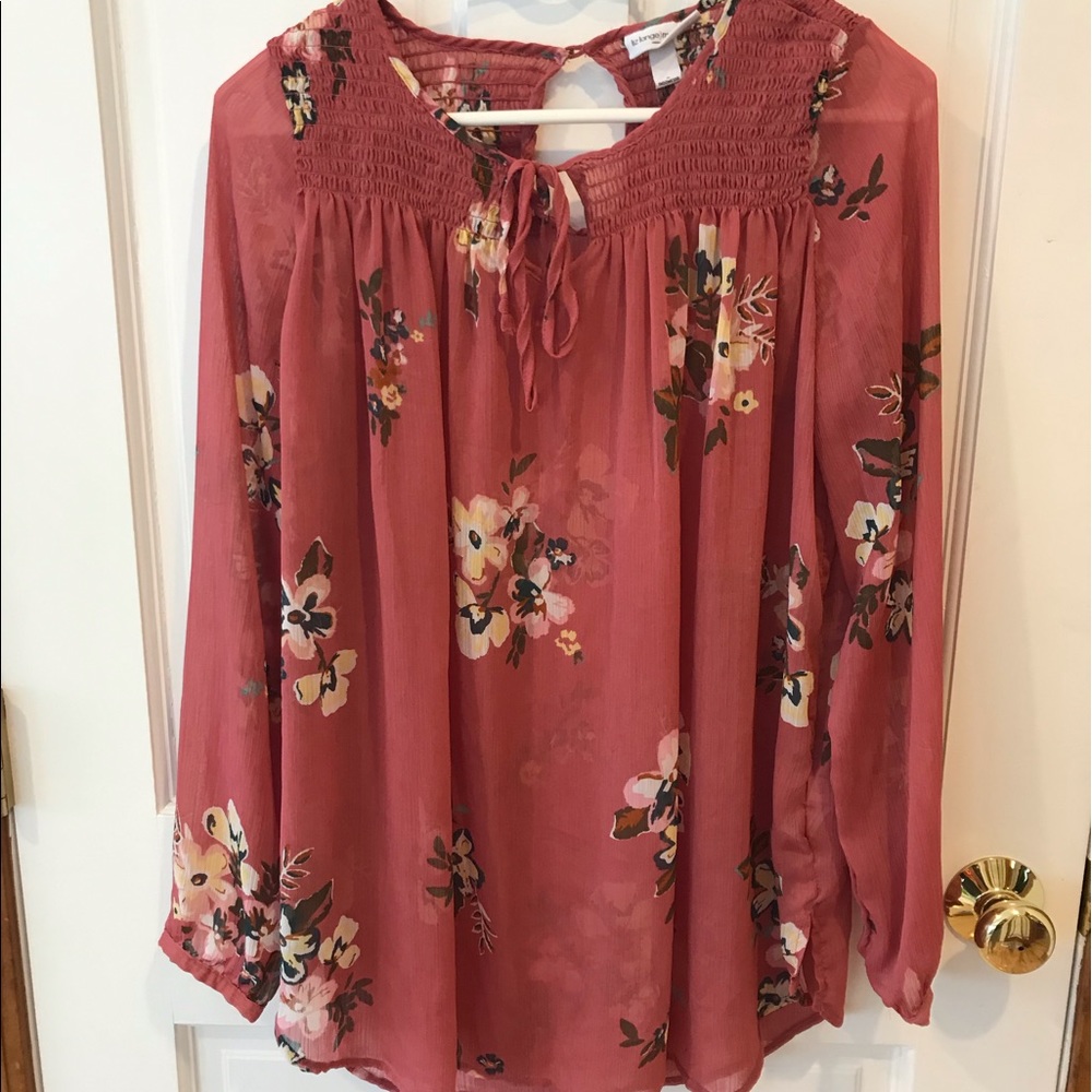 Liz Lange Maternity Top